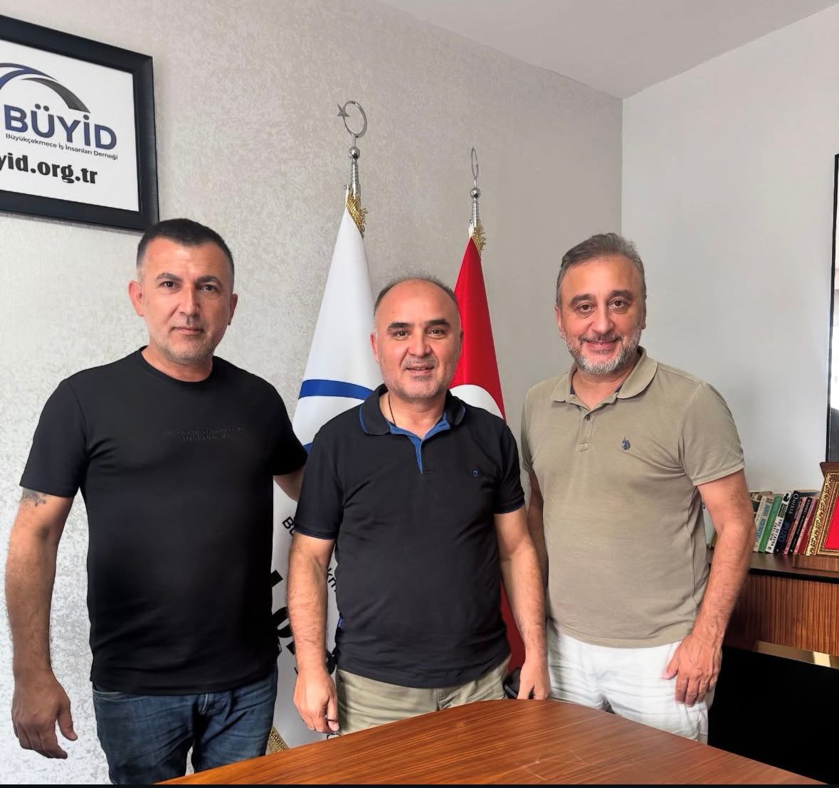 Merkez Valimiz Günaydın’dan Derneğimize Ziyaret